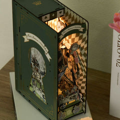 (sold out) Alice In Wonderland Wooden Book Nook Bookshelf Insert