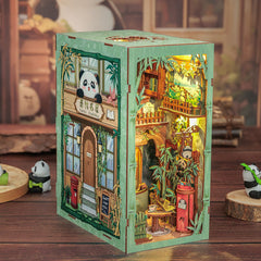 DIY Book Nook Kit - Panda Bookshop